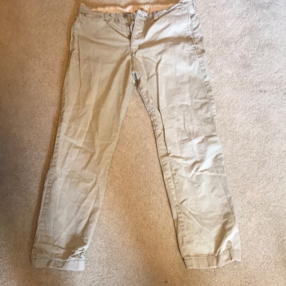Men’s Hollister khaki pants